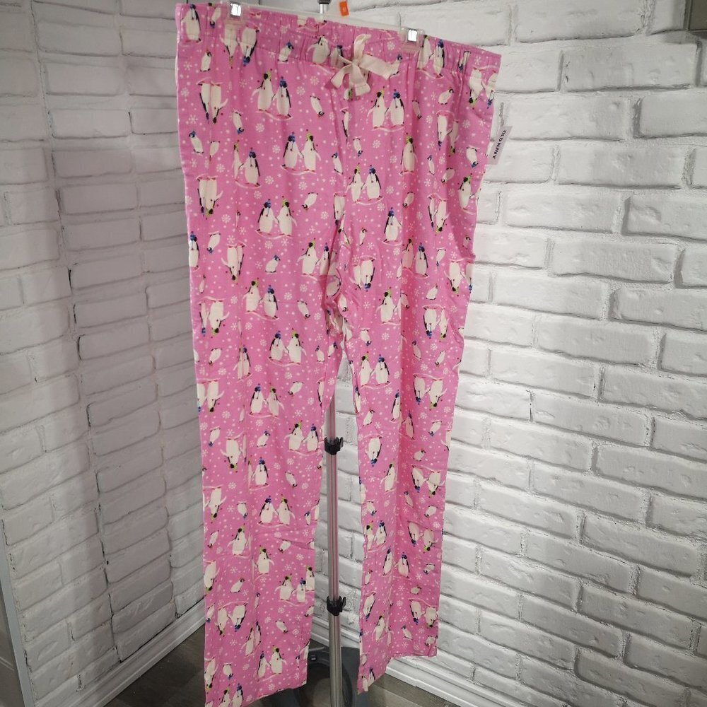 NWT Old Navy Men's Size XLT Pink with Penguins Flannel Straight Fit Sleep Pants